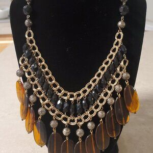 Women's decorative necklace